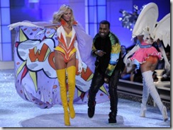 Kanye West perform  Victorias Secret
